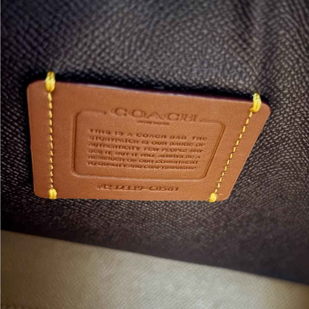 Coach White & Tan Leather Tote Crossbody Bag - Picture 6 of 9